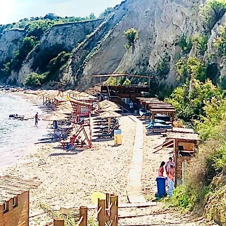 Royal Sea View By Kaliakria דירה *